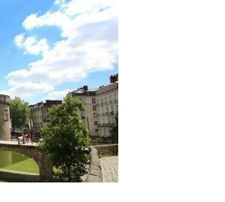 Maisonette Au Calme / Hyper Centre Apartment Nantes