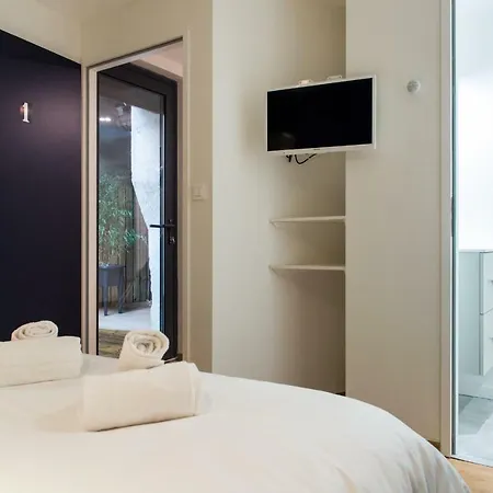 Maisonette Au Calme / Hyper Centre * Nantes