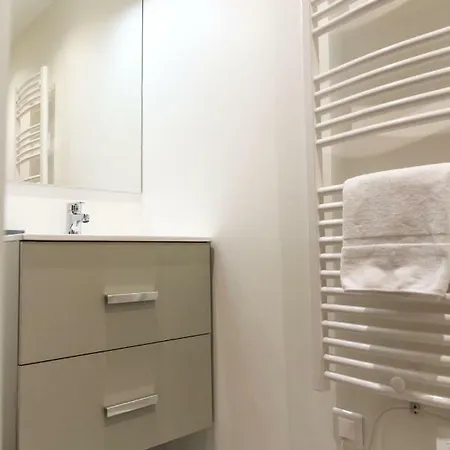 Maisonette Au Calme / Hyper Centre *